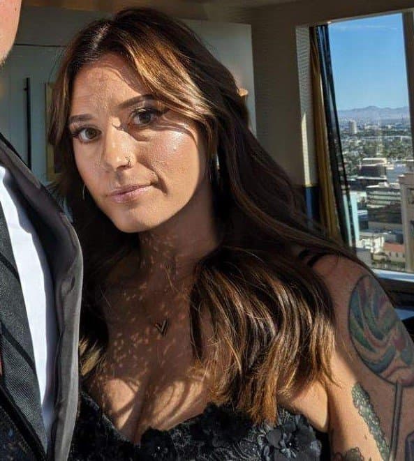 Jacqueline & Sarah get real down and dirty for the “brand that can’t be named” ?