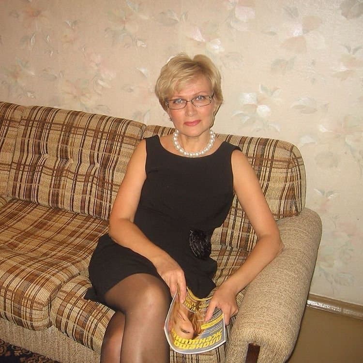 Click to view full size Blonde, Short hair