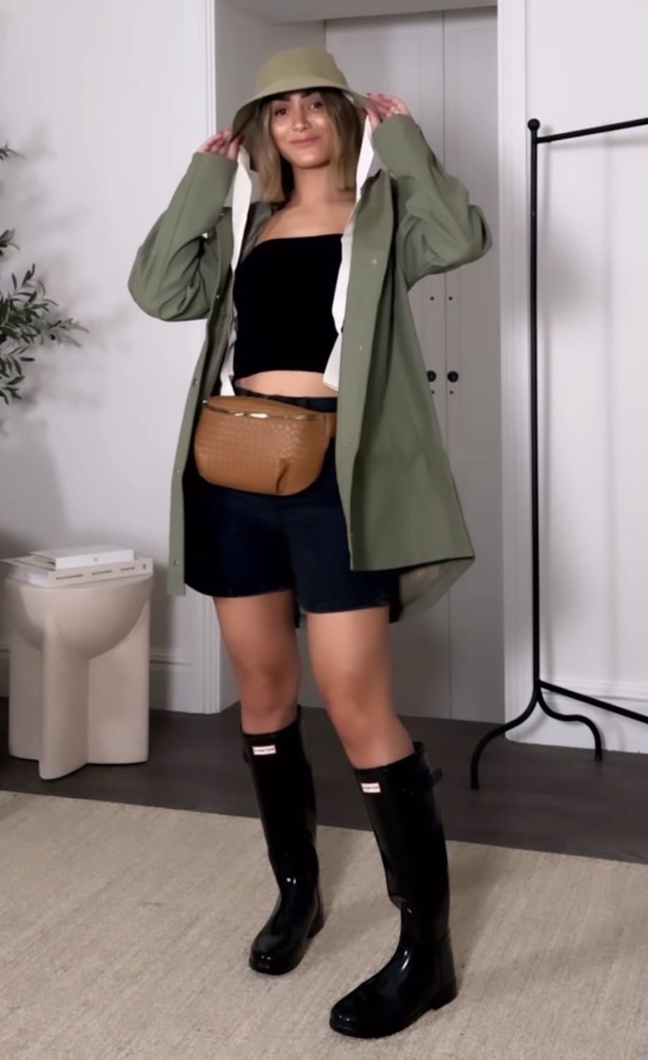 Frankie Bridge - Boots