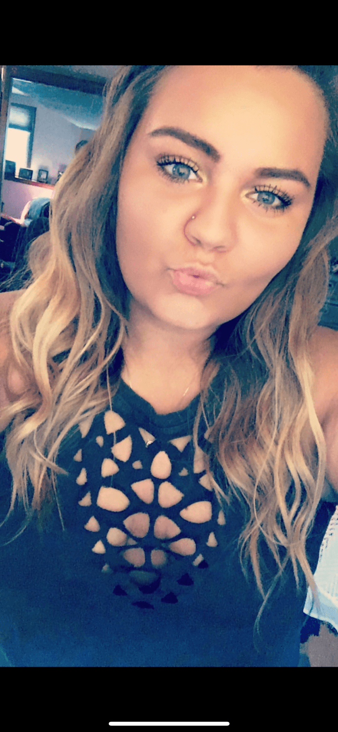 Do you know me in real life? Looking for people to come and fuck. Twitter is hotwife_kristin