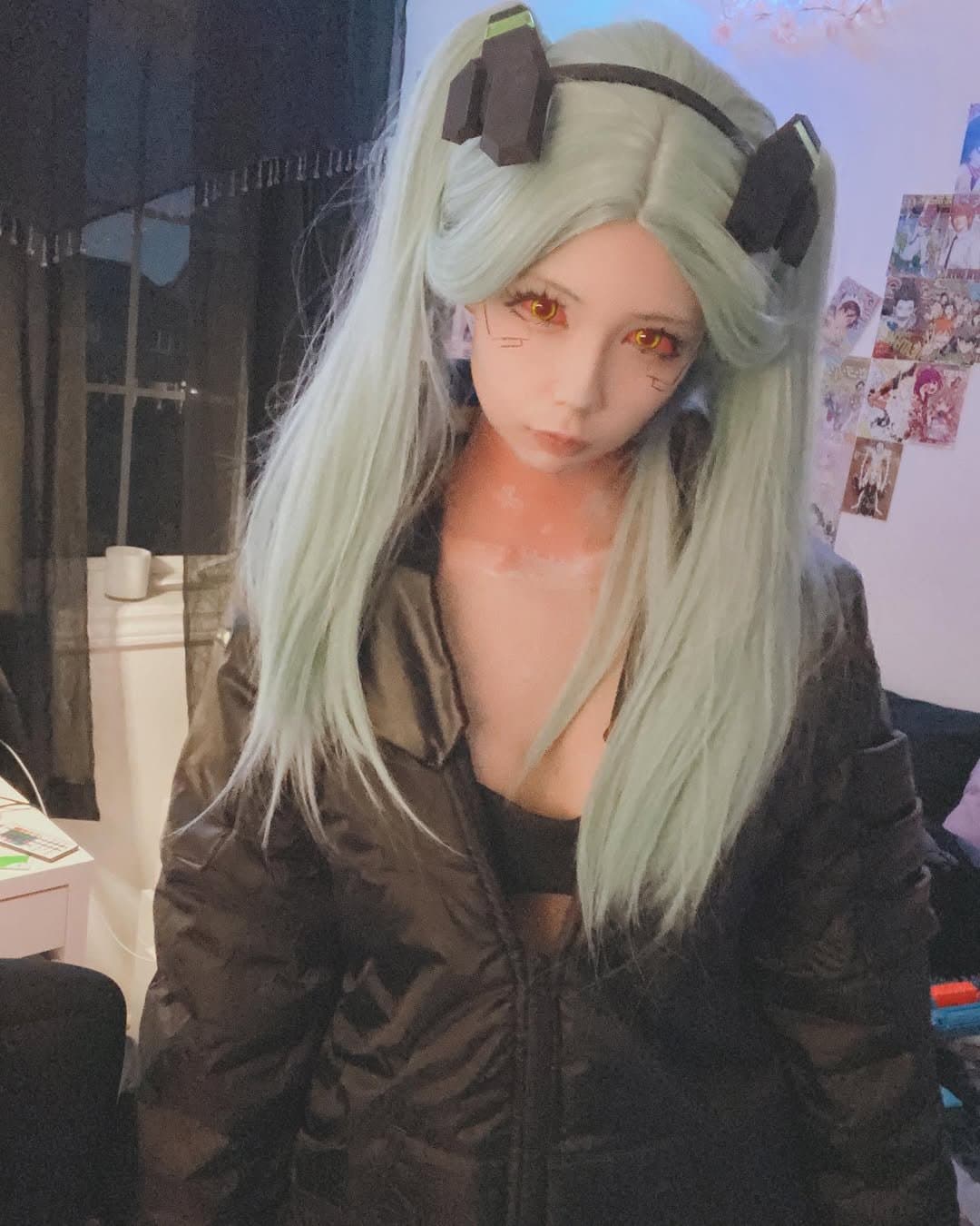 Rebecca Cyberpunk Asian Tiktok Slut Cosplay