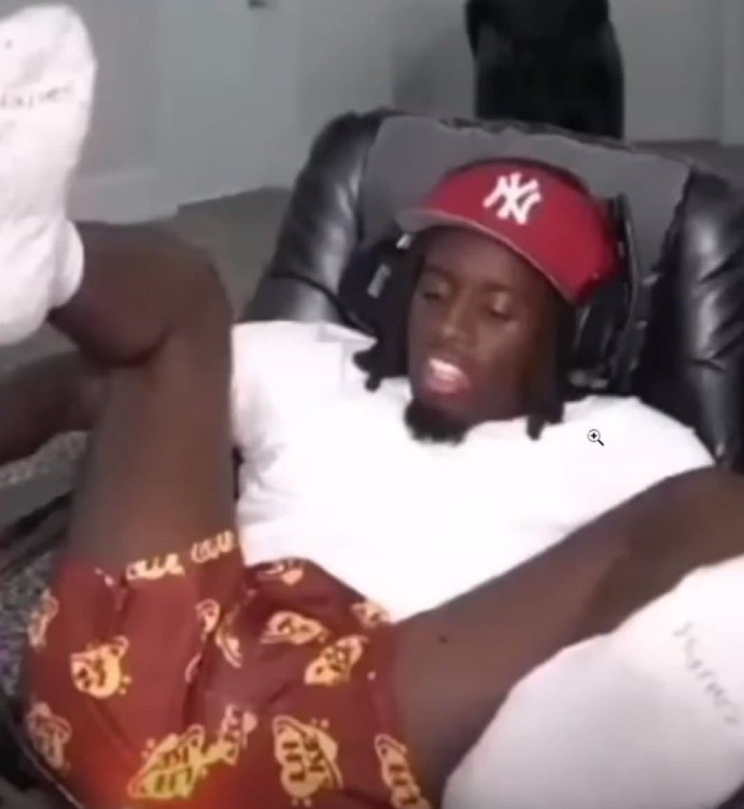 Freaky Legs Friday ? Pt 24