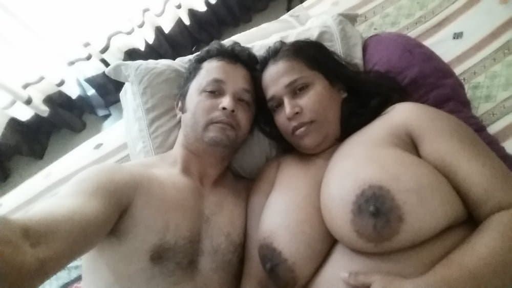 Voluptuous bhabhi from Dhaka, Bangladesh. No one could resist to pound this bhabhi????