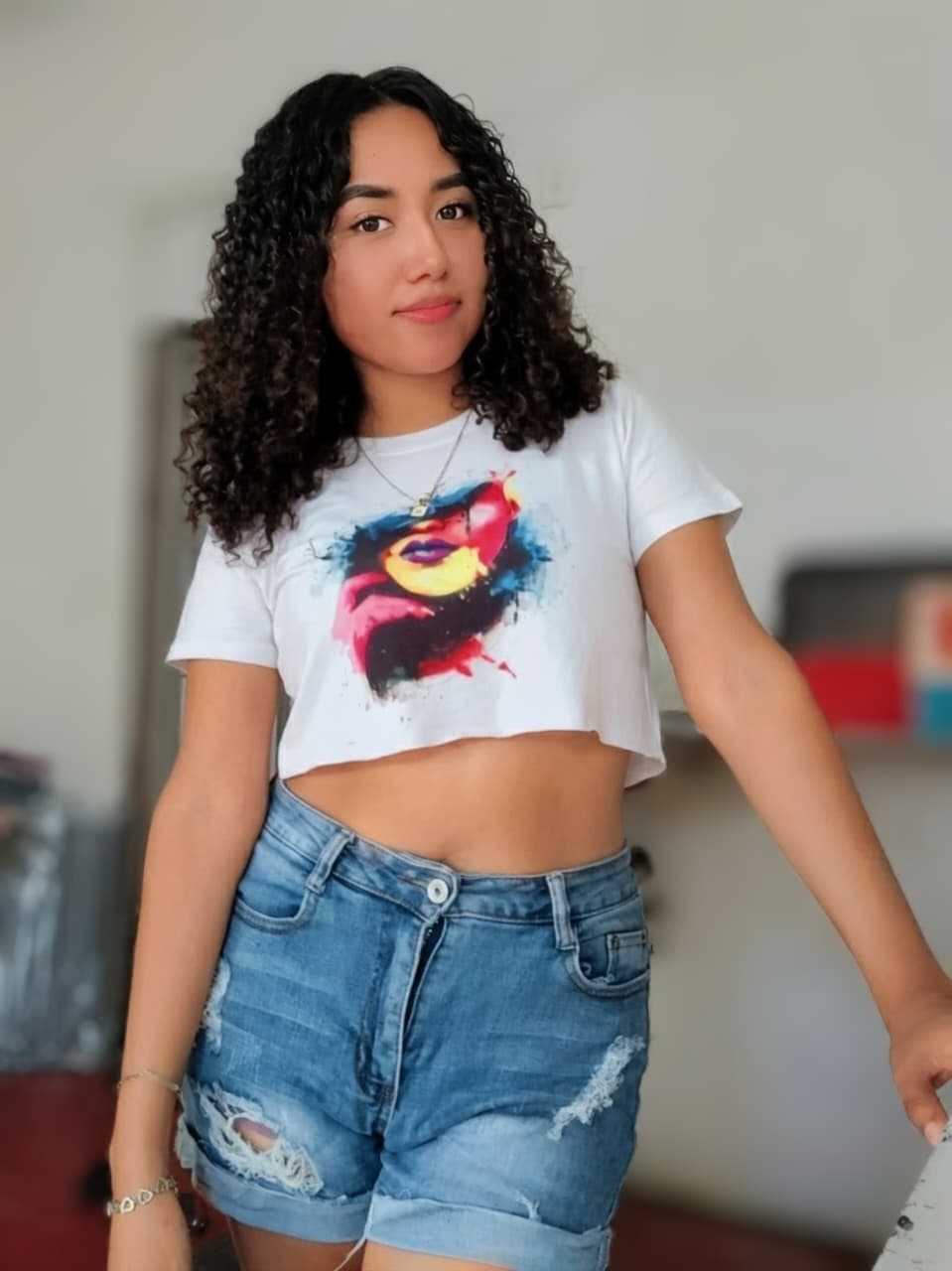 Putita morena culona filtrada y exhibida