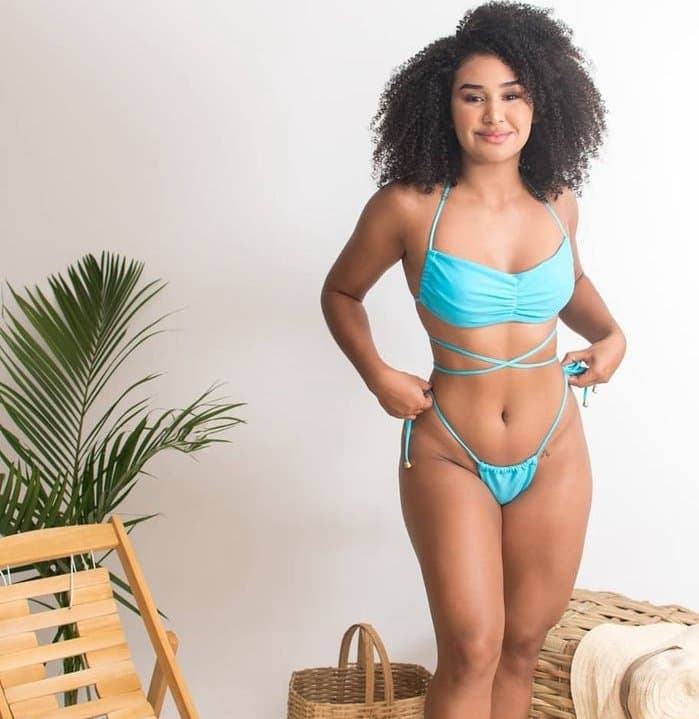 Linda cavala Fit a pedido de um seguidor