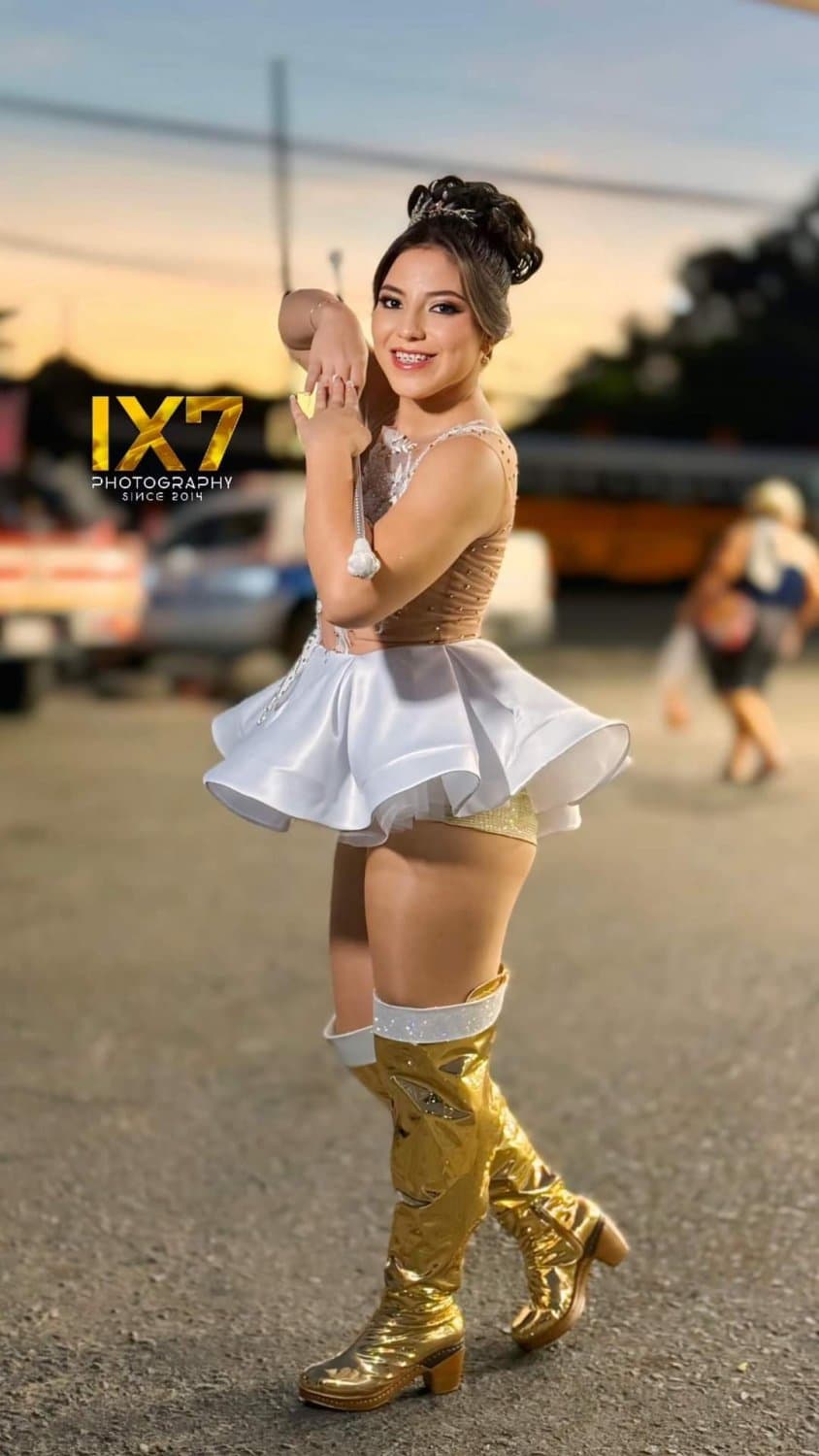 Click to view full size Cachiporras pantimedias latinas