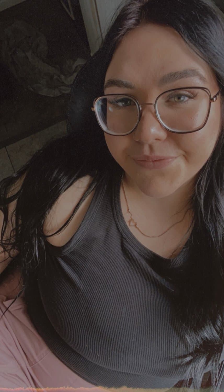 Kik meadll00, thoughts on Kaylin the homewrecker..?