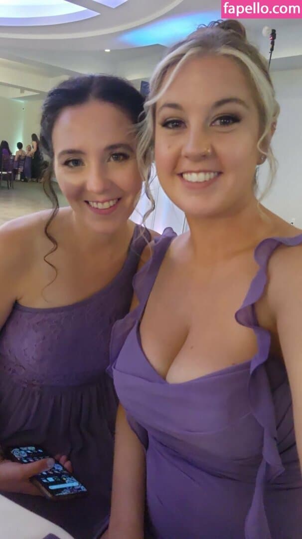 tatted-blonde-bombshell