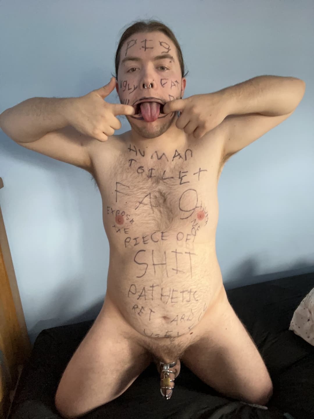 Faggot Joseph Body Writing Poppers Dildo and Piss saga