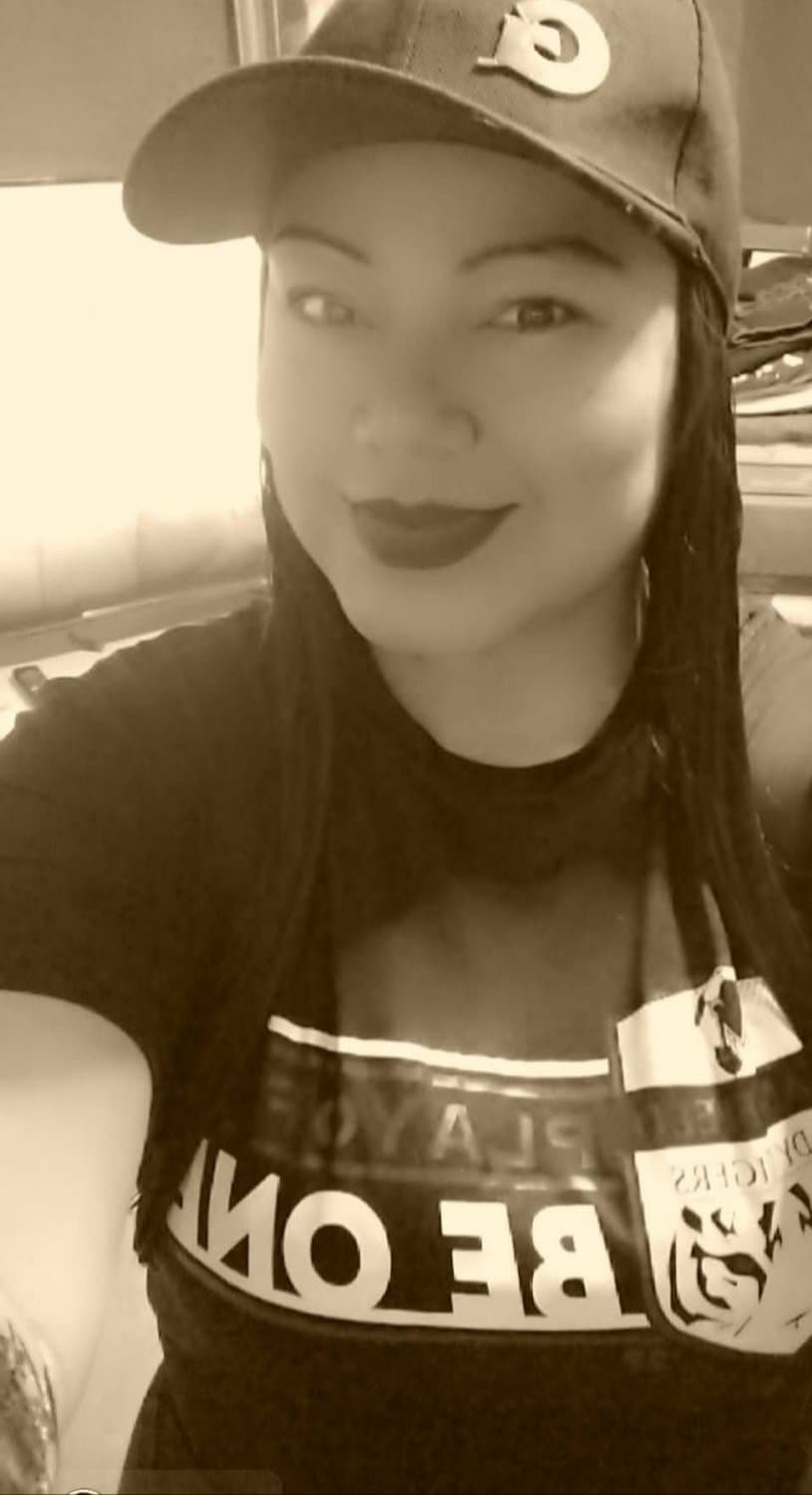 Brenda janeth la putita de cd juarez chih un 500 y se arma....quien ya se la cojio o quien la conoce