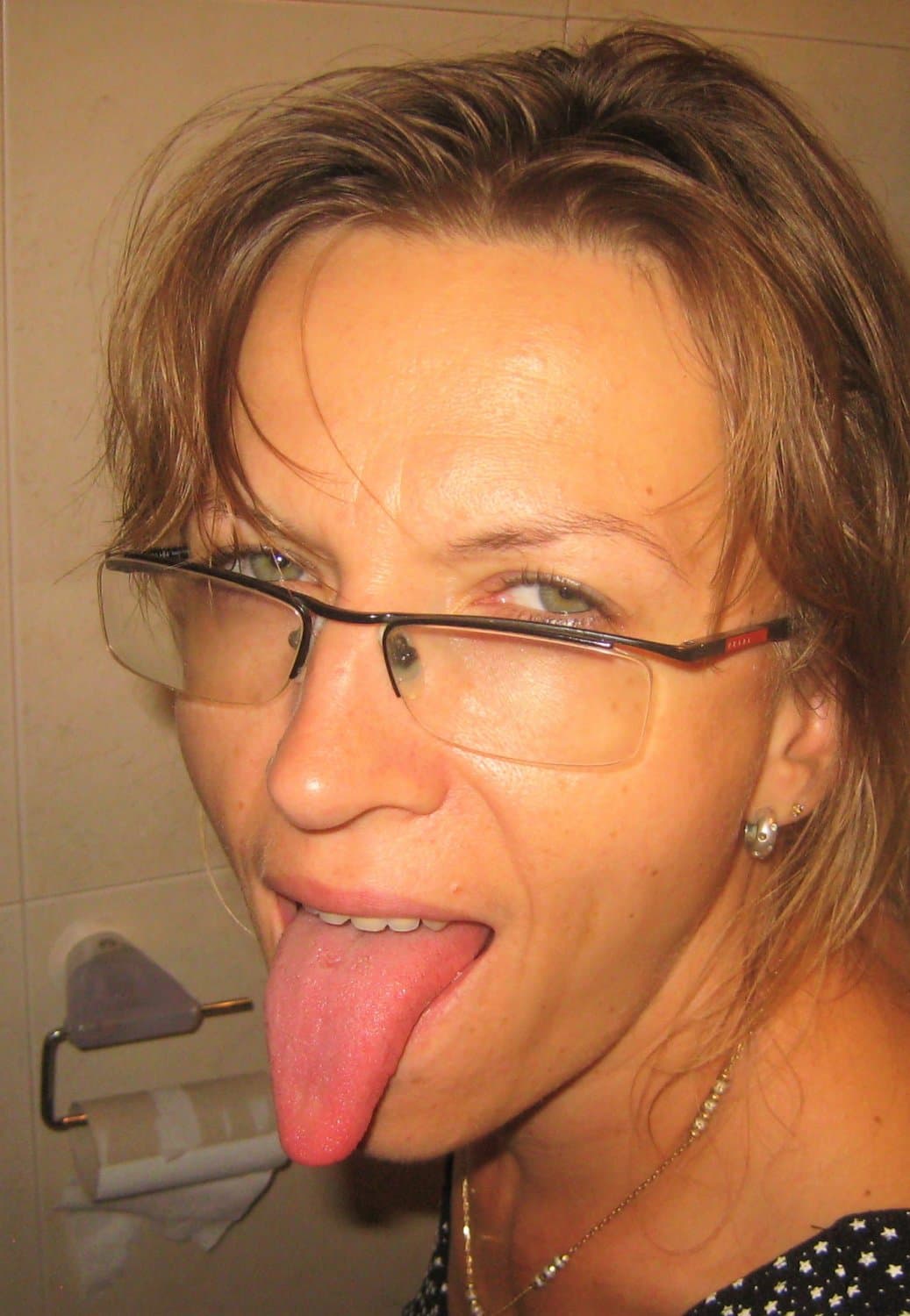 Dogging Slut Wife Irina for Repost