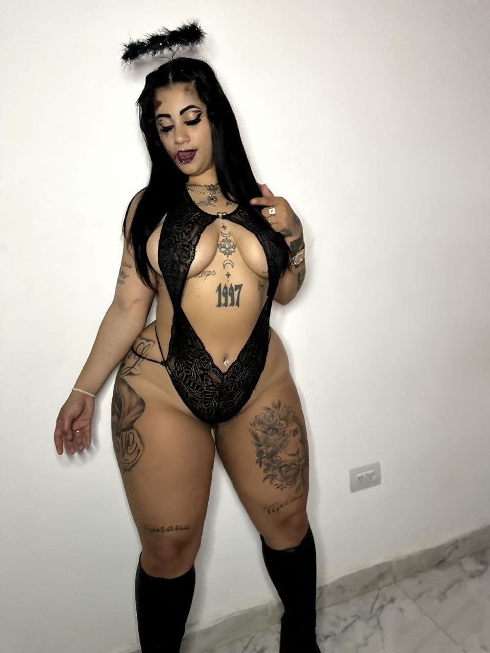 IG; @ITSGENESISBEBE_ PUTA ARGENTINA, BIEN PUTA Y BARATA.