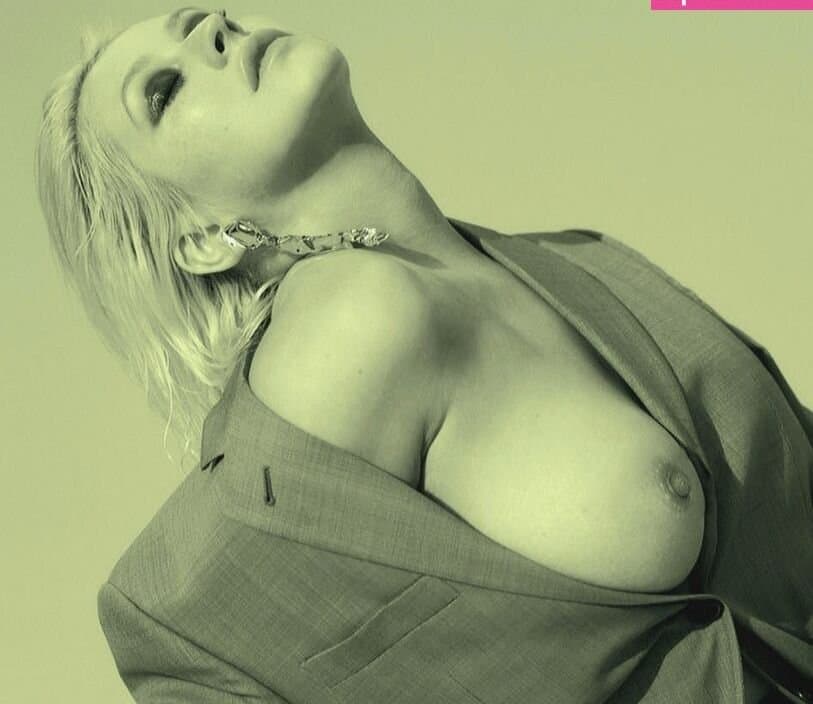 Christina Aguilera Big Tits & Banging Body Has Always Made Me Shoot Big Loads ??