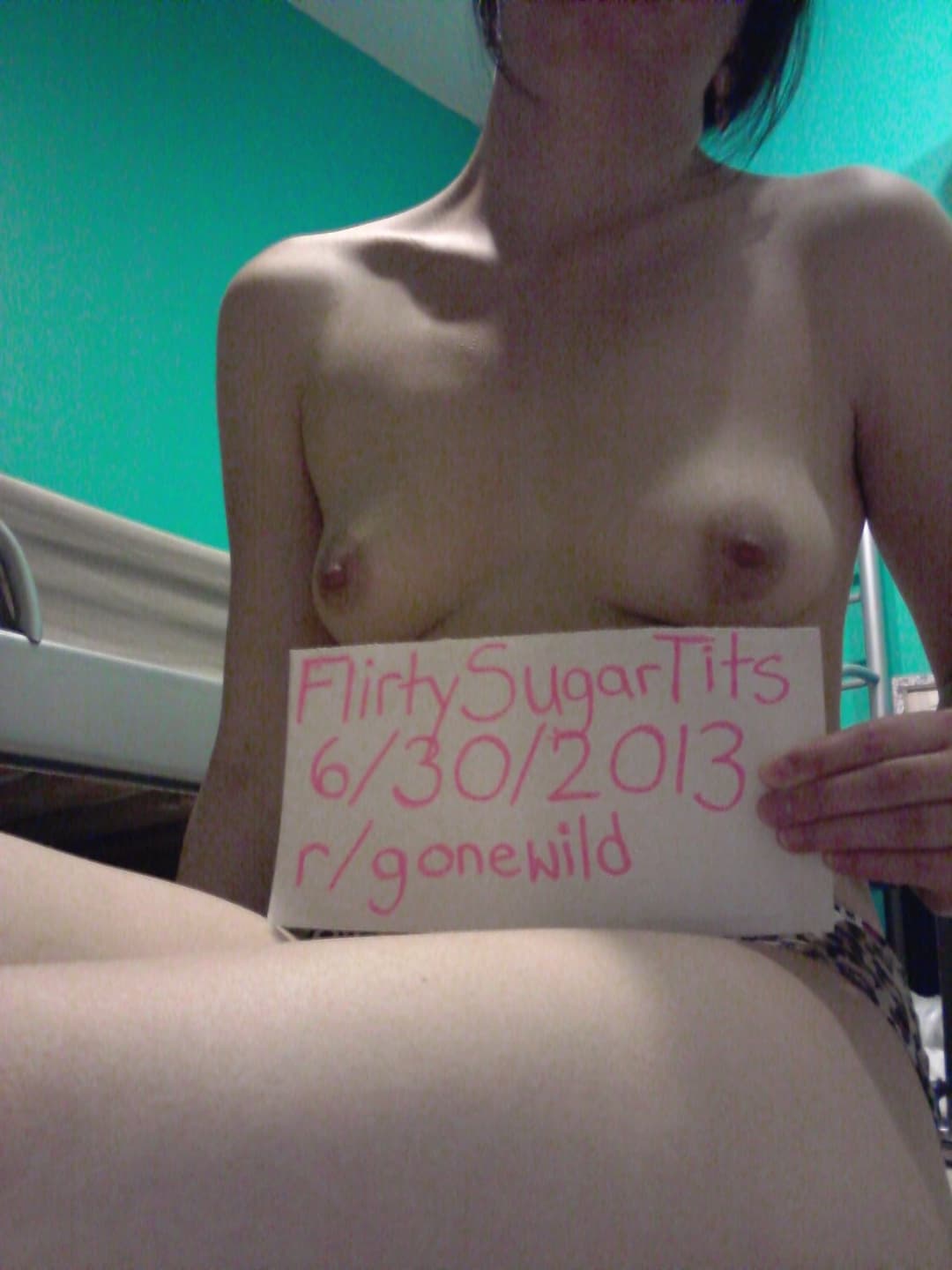 Click to view full size Young Asian Belleza