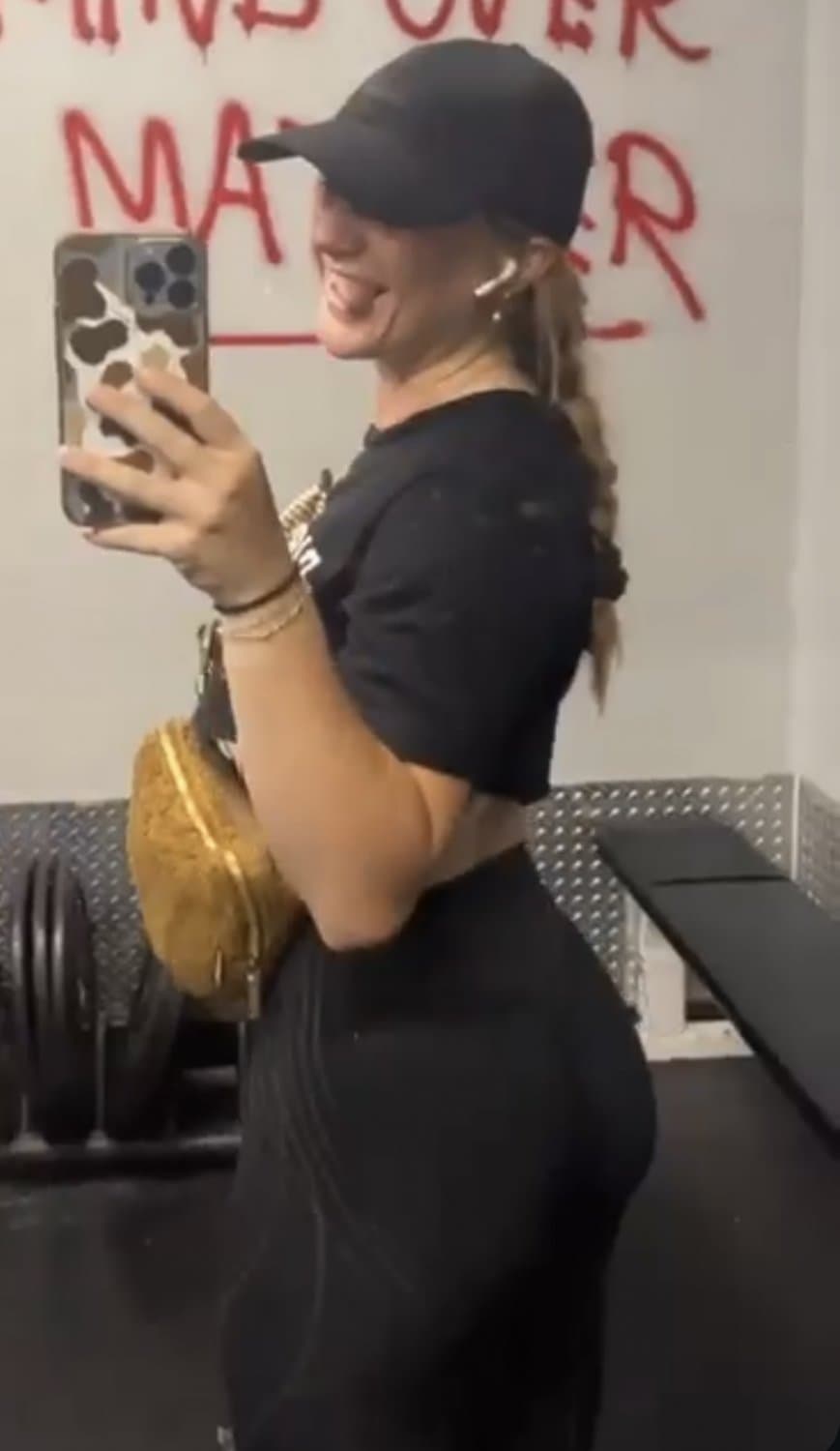 Nice Christian girl with a cumdump body built for jerk material