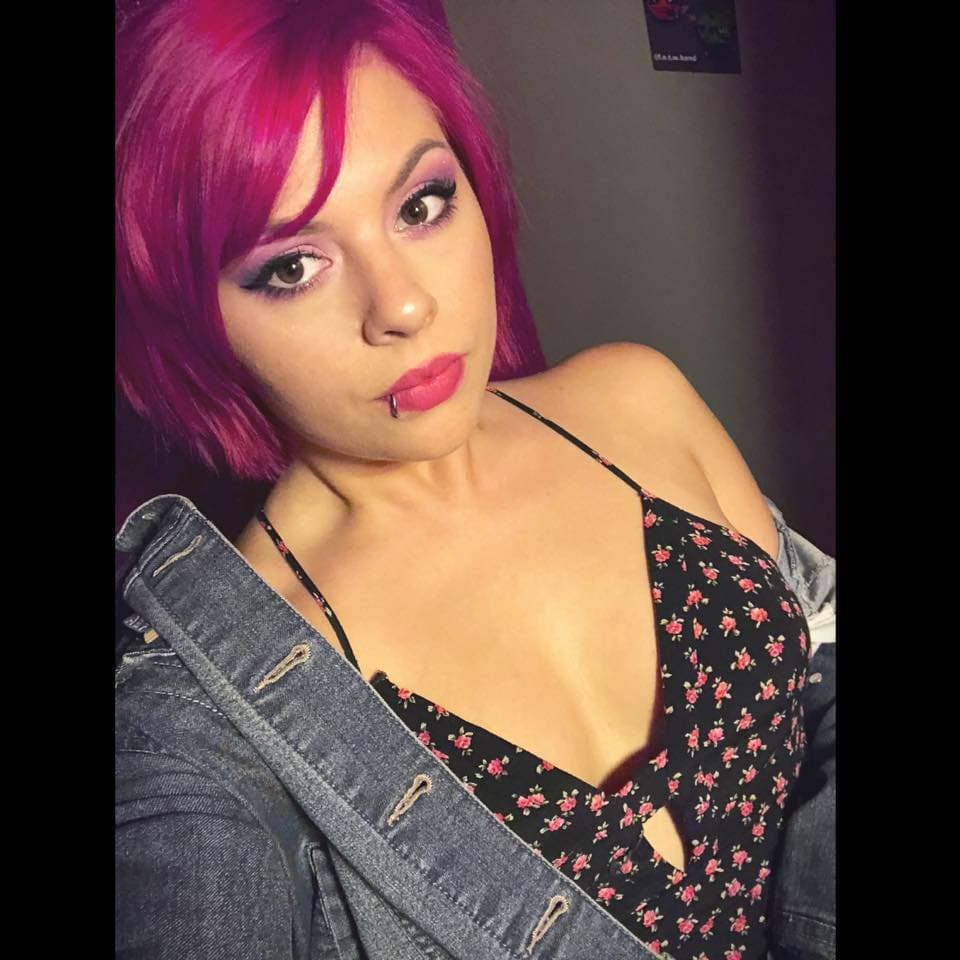 J3NNY The Slutty Bikini Barista