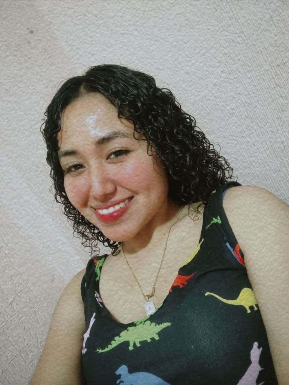 Perrita morena culona filtrada y exhibida