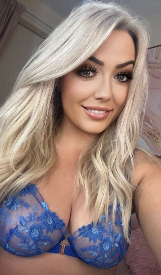 Hot milfs spicy pics leaked