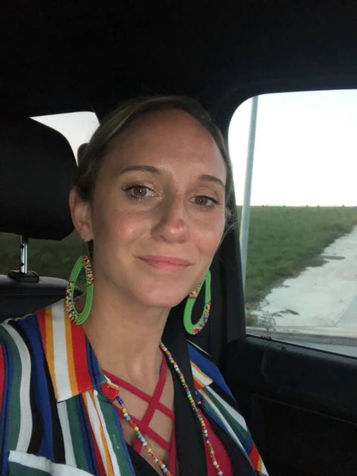 Click to view full size Was nice of her friend to give her a shot out before she showed her titties for the G G W camera