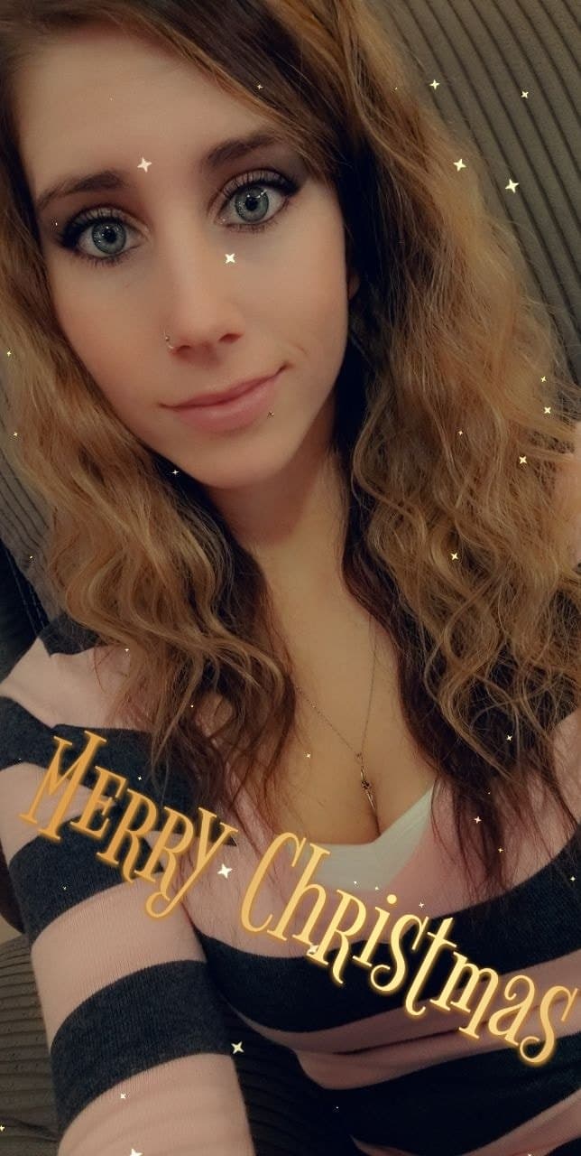 From G G W to weird hypnosis porn, Jessica’s online career didn’t exactly take off ?