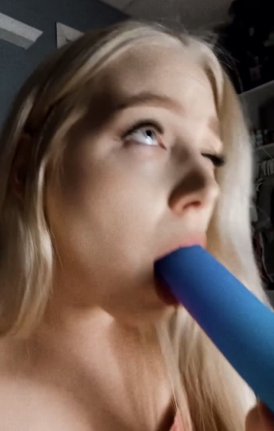 American slut Miss Cox