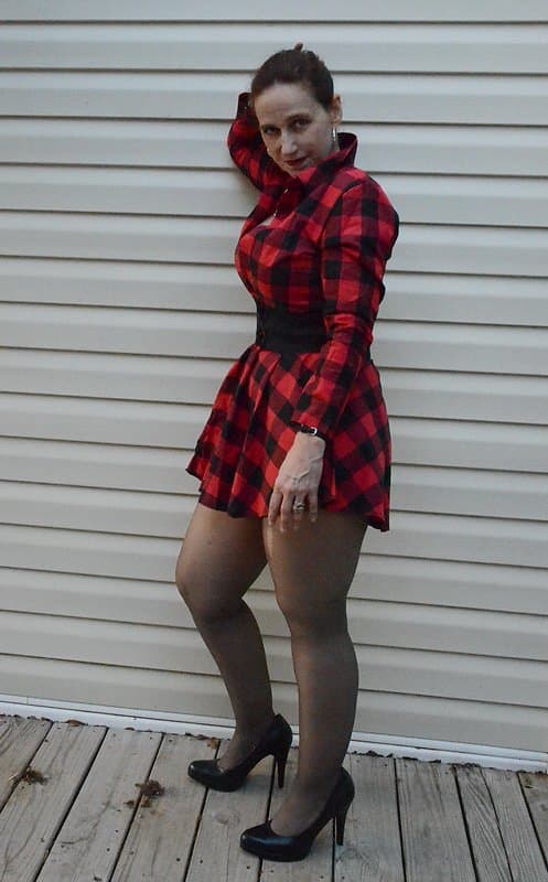 Wife dressed for grocery shopping