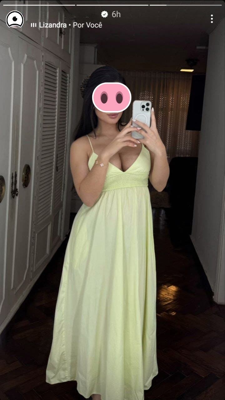 An IG Model/Businesswoman.. Working Hard (1 Vs 3)