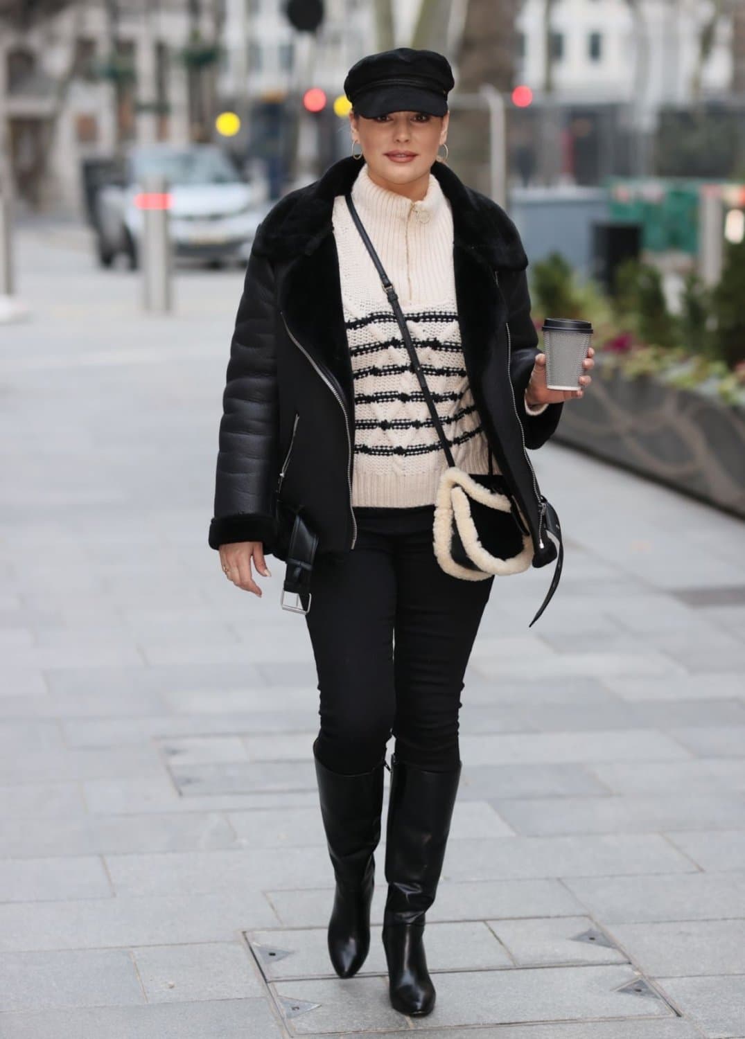 Kelly Brook - Black Knee High Leather Boots