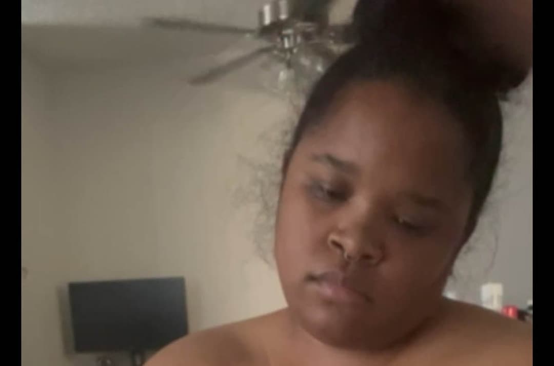 Pizza Driver from cali said she wanna be famous.