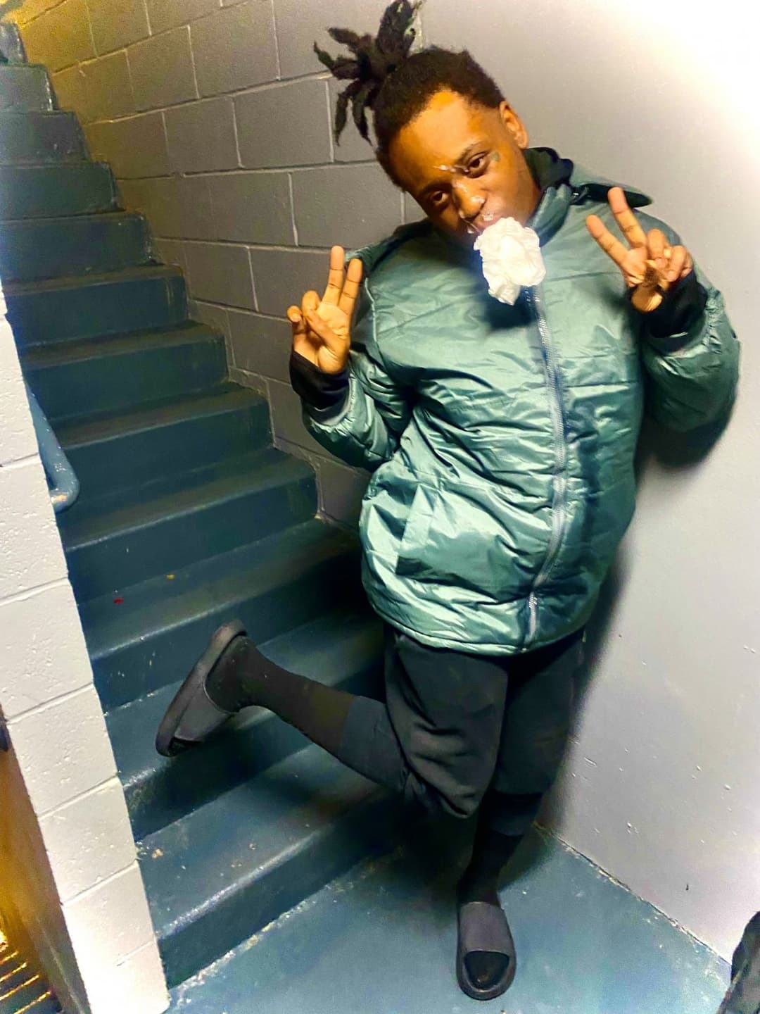 DįťėŞňouijă•Villuminatis Vïley Reåð Getş Facę Fůçkēď bÿ BBD & Cům Facialėð Įň Mănhattan Høőð