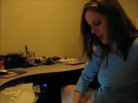 Click to view full size GF No Longer Shy About Being a Camslut, Shares Passionate Orgasm With a Stranger