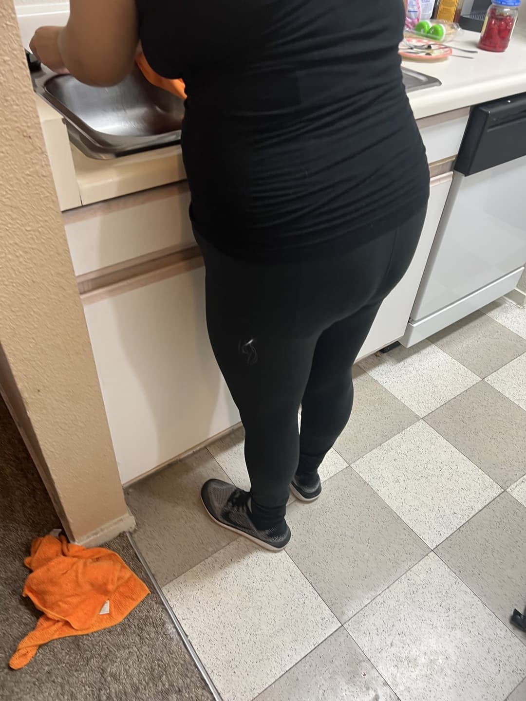 Love starring at my Latina sister ass