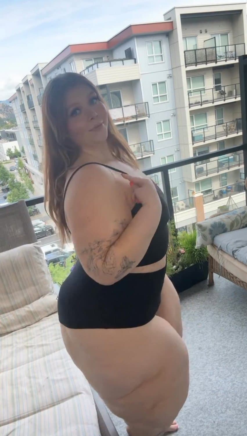 Click to view full size MASSIVE HUGE ASS SSBBW