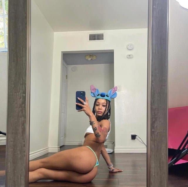 I love Coi Leray her body is perfect!