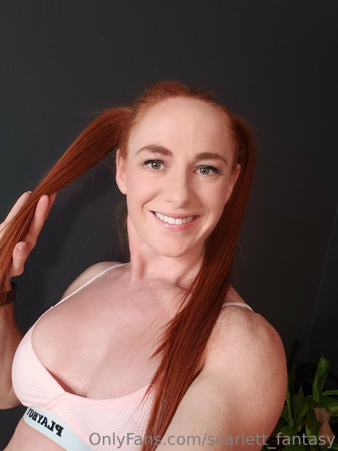 [Fitness] Ginger Milf - Scarlett ??