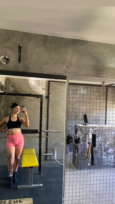 sofiicarsiimo. 2. terrible culazo la negra.. vgg