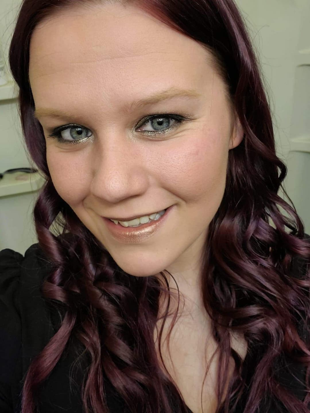 Would you fuck this hot mom? Repost