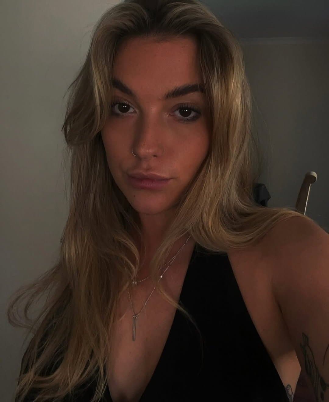 Hot tatted big titty blonde slut chav uk dsl brown eyes