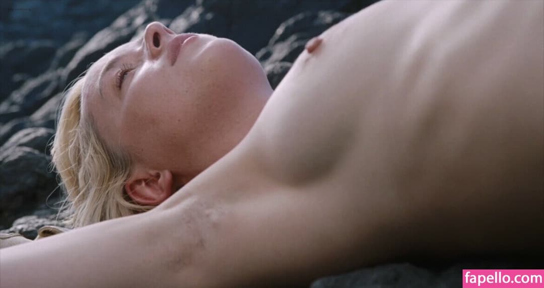 Dakota Johnson with her Petite Breast and Suckable Nipples & Cute Ass make for Great edging Time ?