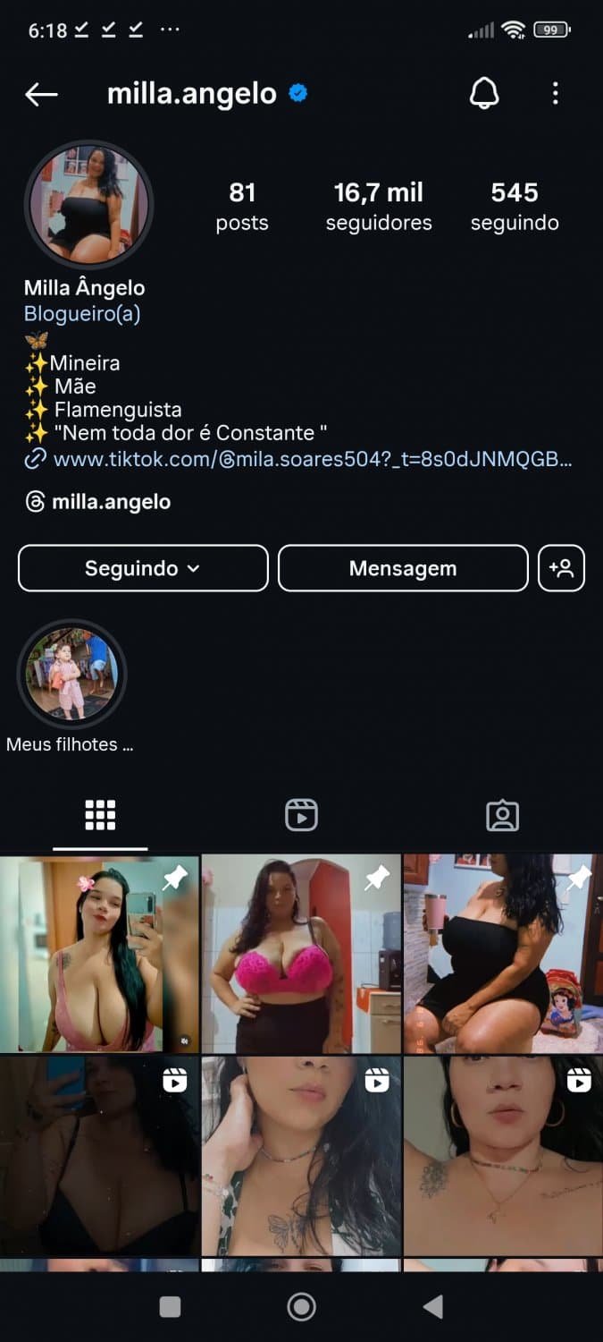 Divulguem essa puta peituda, gordinha muito gostosa e peituda