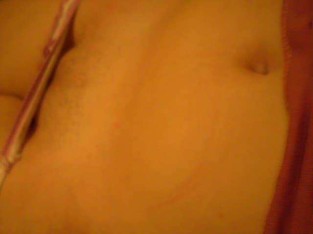 minha puta fumando maconha e chupando meu pau