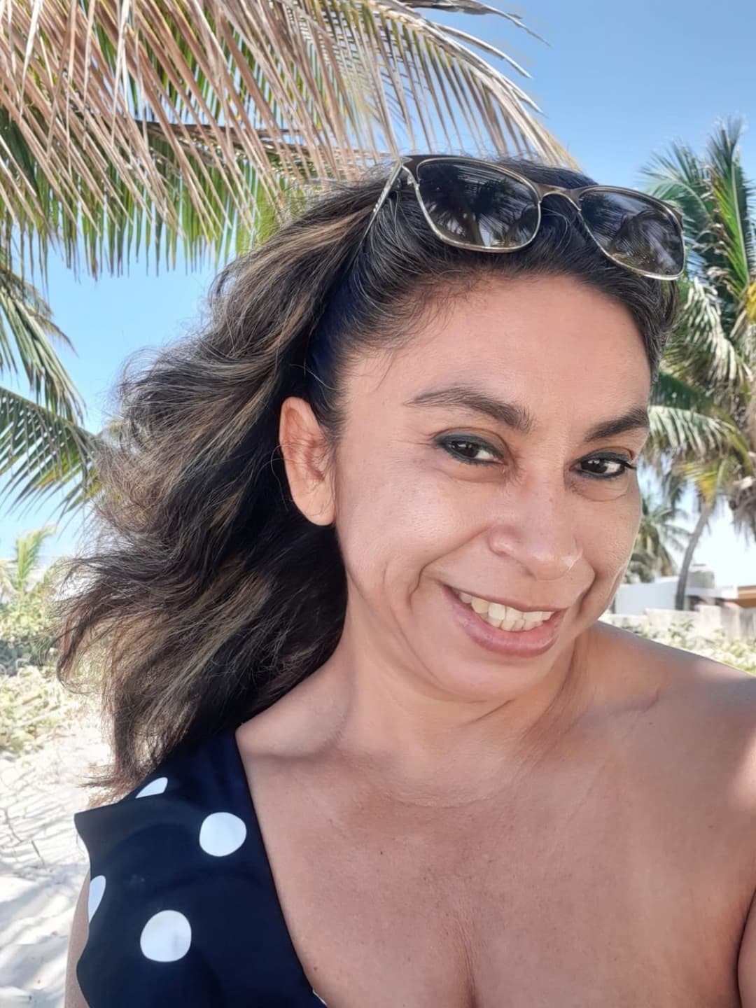 I want to get fucked in the vagina on the beach