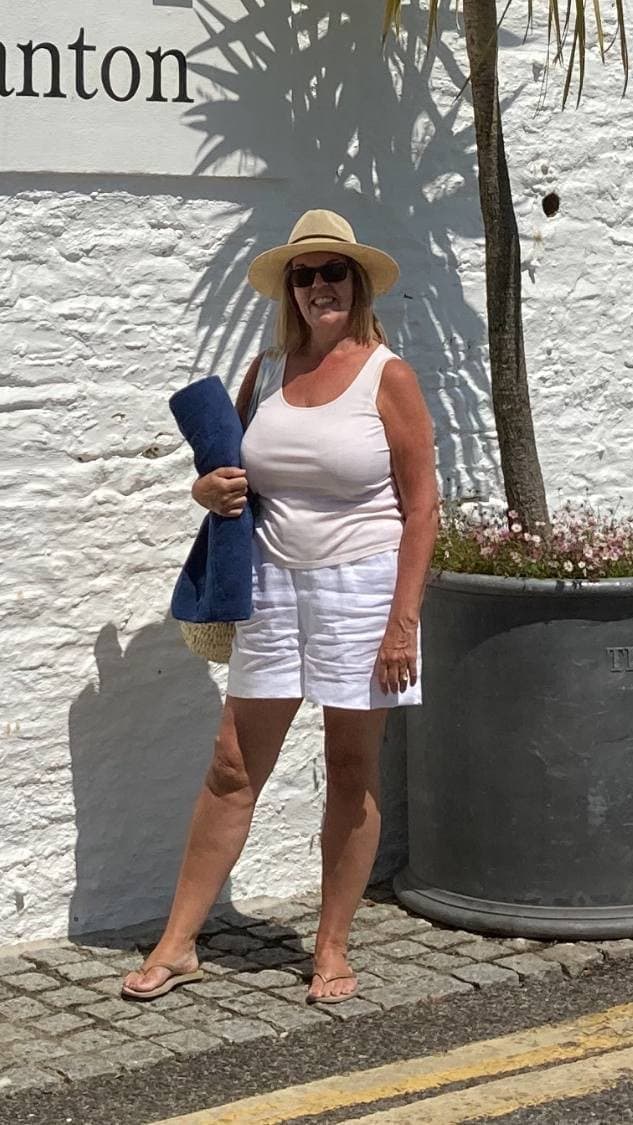 Would you spread my mom’s legs open? Kik mymum38