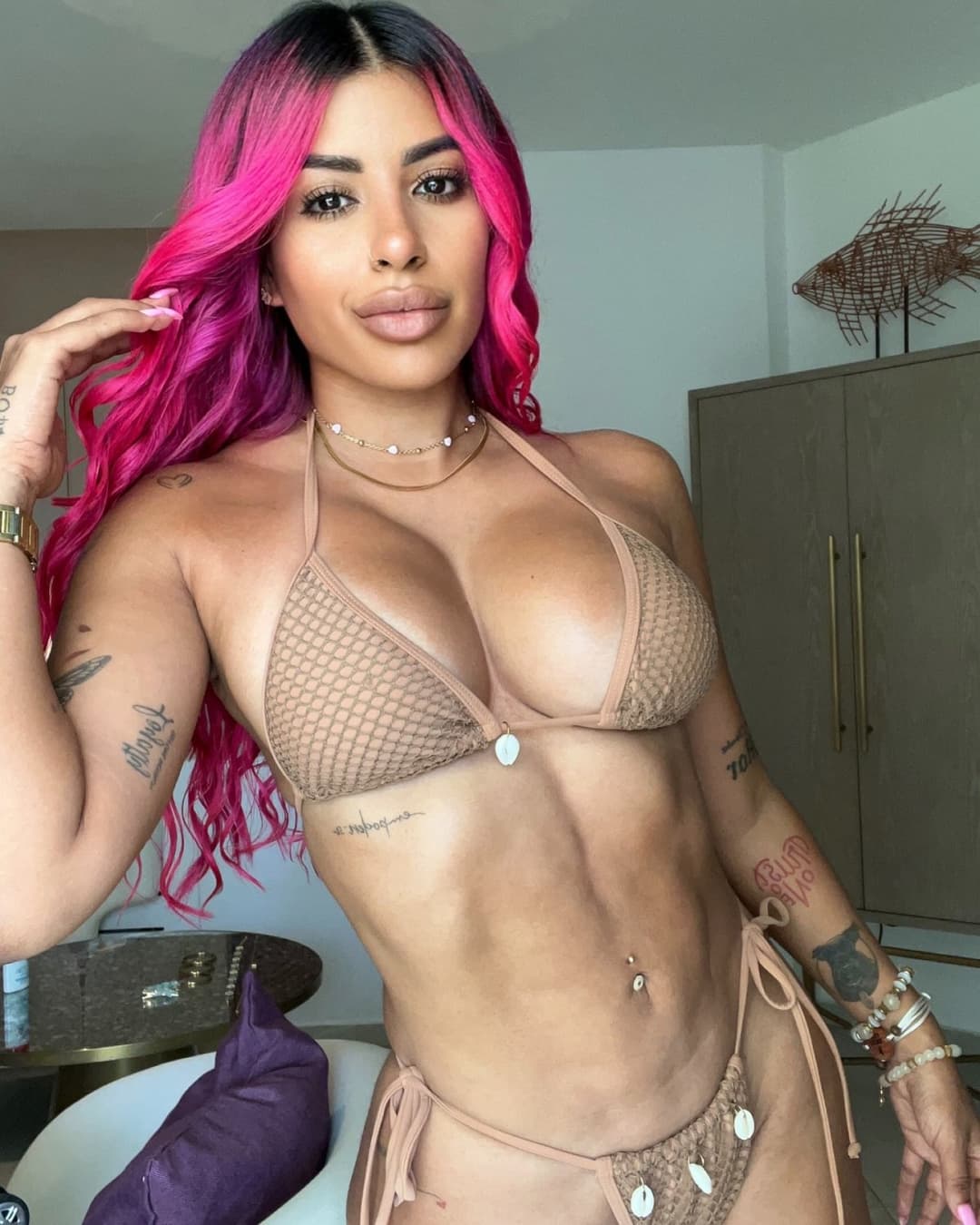 Frances nieves  modelo boricua????