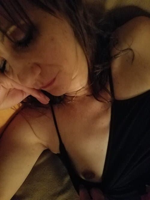 Gorgeous Slut Nina Reda Getting Herself Off For Us And Much Much More!