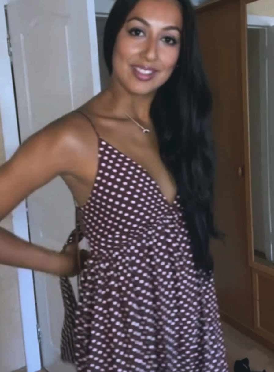 Hot Indian Punjabi Babe