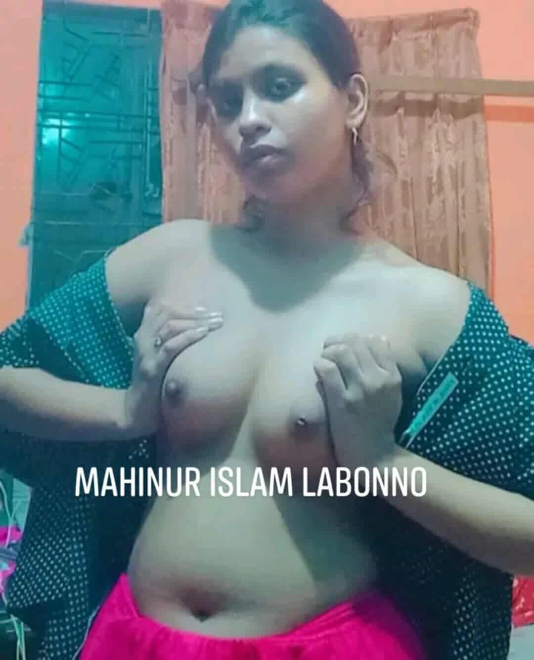 Horny Bengali GF Pressing Boobs,Fingering ,Full Nude Dancing, Masturbating