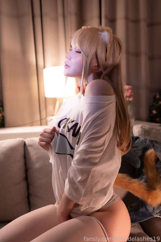 Blondelashes19 Trans / Sissy Shemale Crossdress Femboy Tranny Cosplay