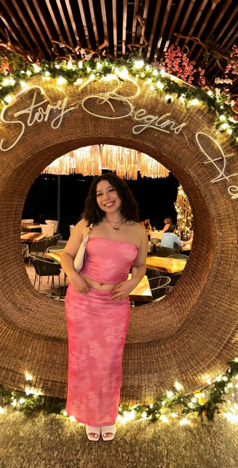 Cute latina gym girl