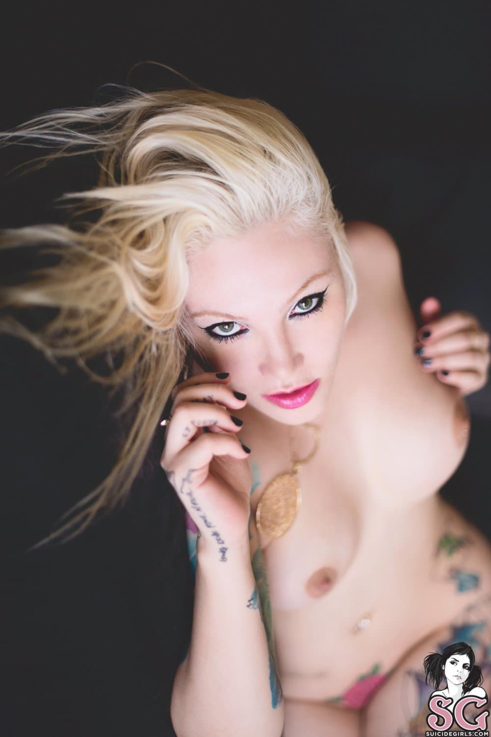 J33h G0d35s - Sacred Heart (Set 8, 2015)